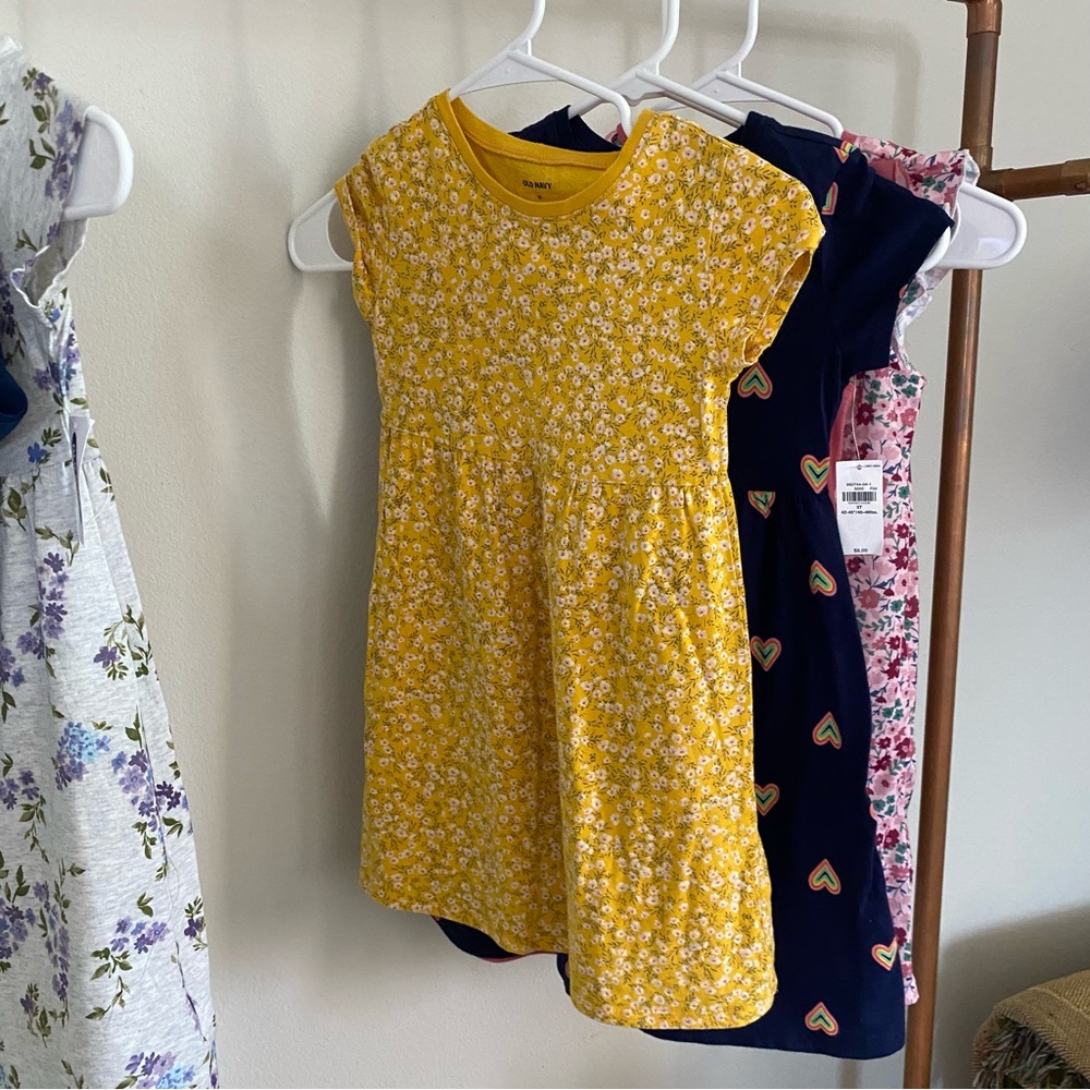 ❌SOLD❌ Girls Clothing Bundle (11 items) - Picture 11 of 11